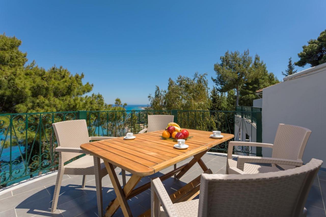 Kouros Hill Aparthotel Xirokastellon Exterior photo