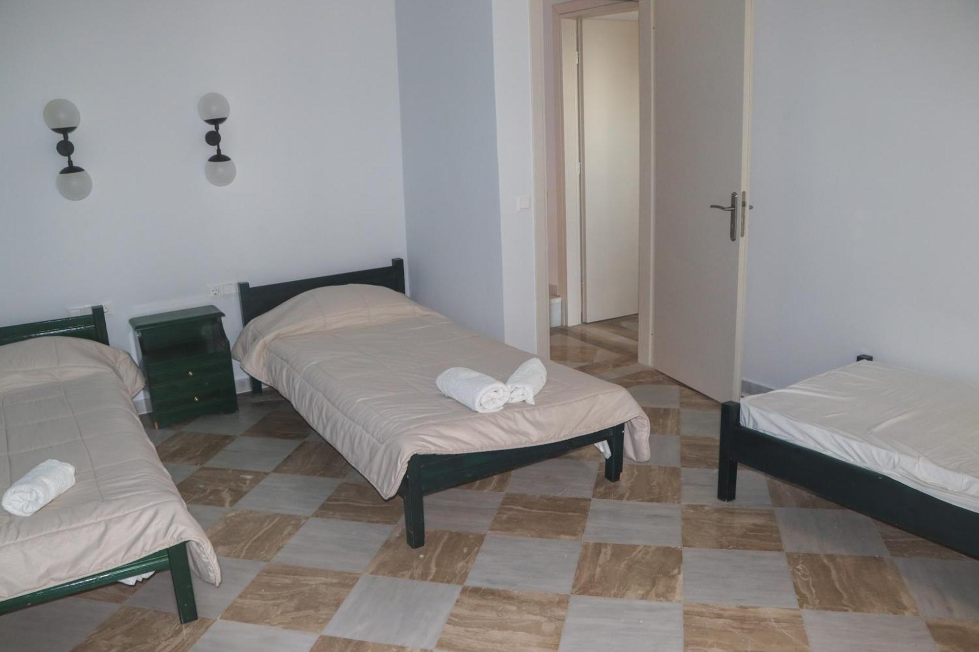 Kouros Hill Aparthotel Xirokastellon Exterior photo